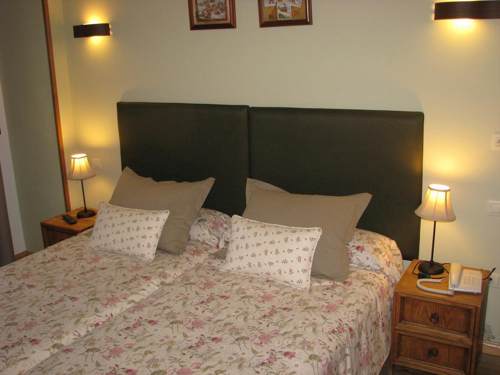 Sallent de Gállego Aparthotel Sarrato מראה חיצוני תמונה