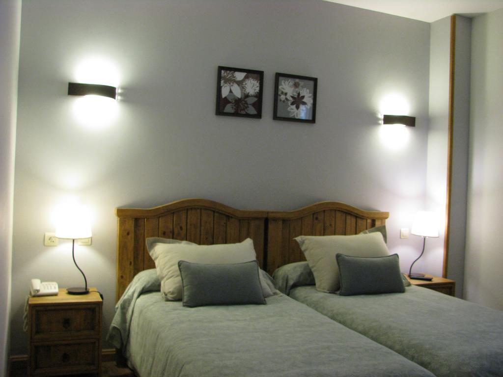 Sallent de Gállego Aparthotel Sarrato מראה חיצוני תמונה